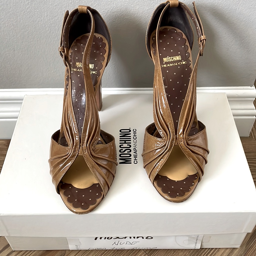 Moschino Brown/Nude Open Toe Pump With Thick Heel